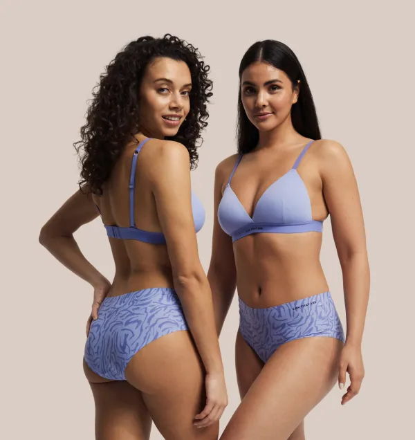 Photo of the Voelatass Women's clothing product