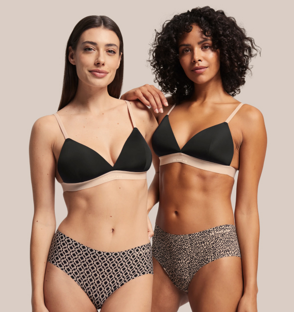 Zdjęcie produktu odzieżowego damskiego Voelatass